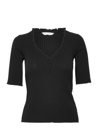 Rylie Ss Top Black ODD MOLLY