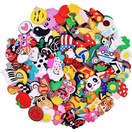 100 stk. Pakke Sjove Tilfældige Sko Charms Egnet til Armbånd og Sko Perfekt Festgave til Teenagere, Børn og Voksne Lavet af Silikone