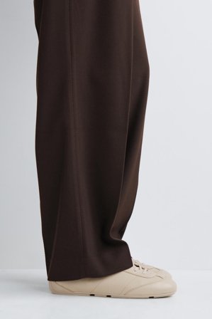 COS Homme Baskets Minimalistes En Cuir in Beige