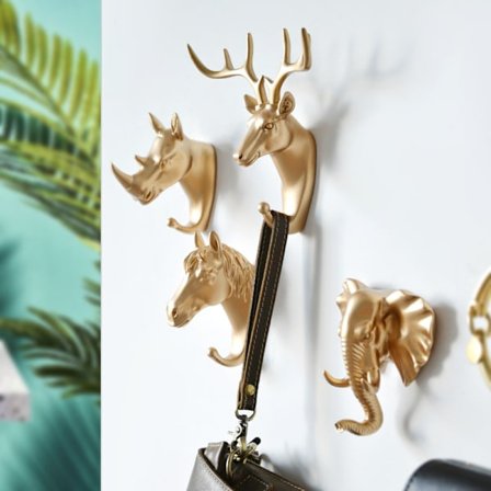 Set med 3 elefanthode, sjiraffhode og nesehornhode veggkroker / H