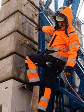 Fristads Herr Varsel Airtech skaljacka 4515 GTT, klass 3, Varsel Orange/Marinblå