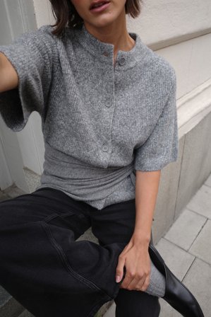NA-KD Knitted Short Sleeve Cardigan - Oversize trøjer - Grå - S (EU 34-36)