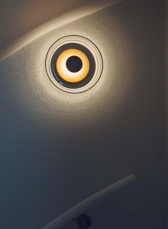 Blossi vegglampe - nordic gold/klar