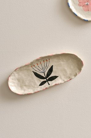 Jotex - Serveringsfat 31x13 Cm Naturvit/multi - BOTANIC - Kjøp Brett & serveringsfat hos Jotex