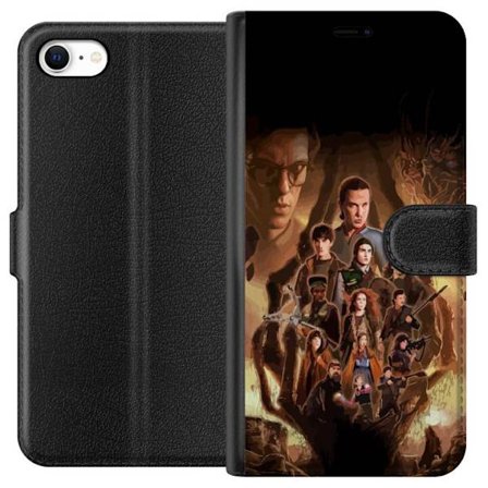 Yhteensopiva Lompakkokotelo Apple iPhone 6 Ryhmäpotretti Stranger Thingsin sankareista, joissa on tumma fantasiaympäristö ja uhkaava olento taustal