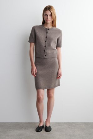 COS Femme Cardigan À Manches Courtes En Laine Mérinos in Beige