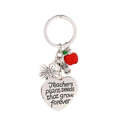 En Bit Av Mitt Hjärta Lärare Uppskattning Keychain Silver