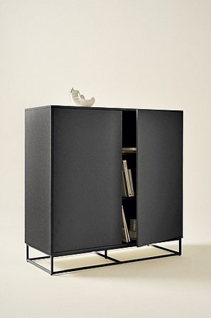 Jotex - Skab Sort mat sort - LYCKEBY - Køb Skabe & vitrineskabe hos Jotex