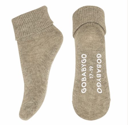 GoBabyGo Skridsikre Strømper Økologisk Bomuld Sand Str. 17/19, Børn & Forældre, Børnetøj, Babysokker