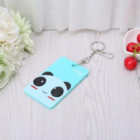 Busskort holder for barn med nøkkelring