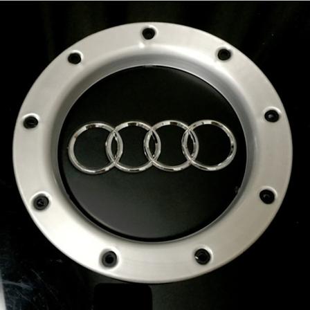 Sopii Audi-pyörän napakanteen, 1-osainen sarja mustana, uusi TT9