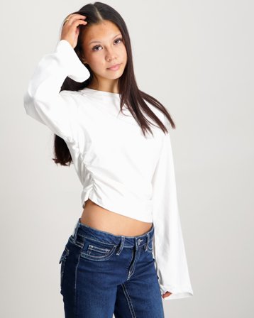 LMTD NLFNOVEGAT LS SHORT ROUCHED TOP Weiß Tops/Blusen Mädchen - Kids Brand Store