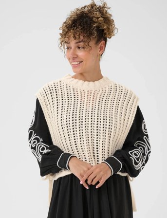 Cream Crwullie Knit Slipover - Cream - XS/S