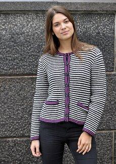 Beskrivning Jacka i Chanelstil