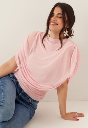 BUBBLEROOM-Drapy Mesh Cape Top-L