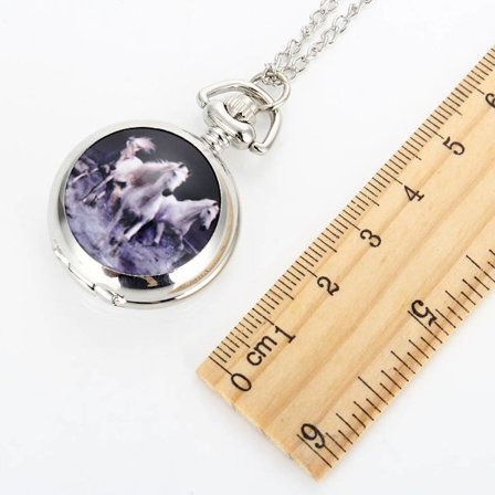 Mode Kvinnor Män Kvarts Watch Legering Löphästar Vintage Dam Tröja Kedja Halsband Hänge Klocka Gåvor