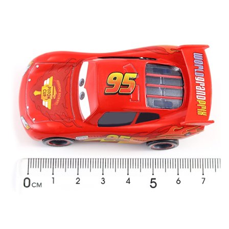 Autot Disney Pixar Car 2 3 Alloy Car Lightning McQueen Jackson Storm Mack Sally Truck Diecast Malli Lelu Lasten Syntymäpäivälahja