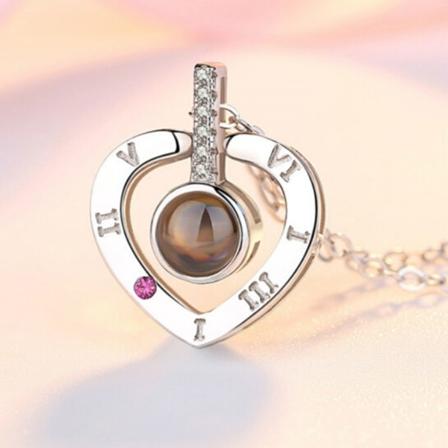 Min rakastan sinua -kaulakoru 100 kielell Syd nrakkauskaulakoru Heart Platinum