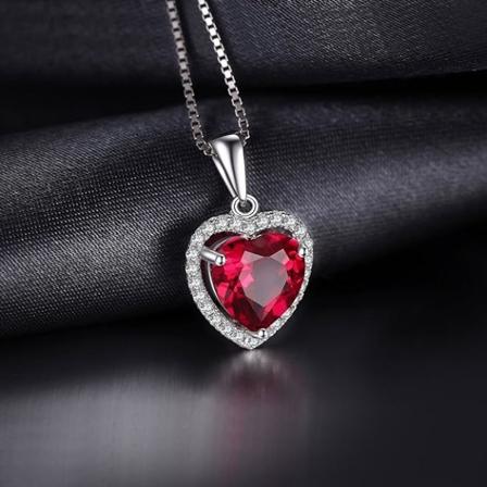 Elegant Hjärtformad Kärlekshänge Halsband För Kvinnor Röd Syntetisk Rubin