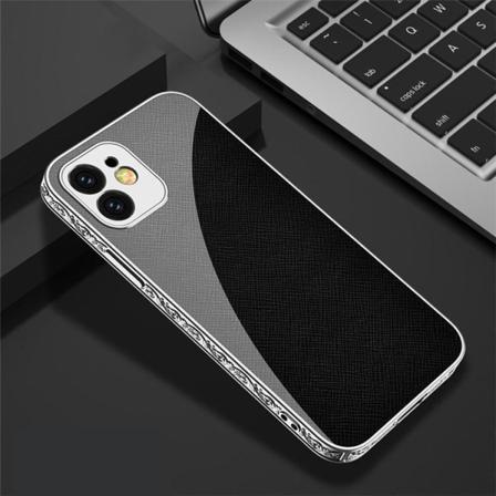 iPhone 13 Pro Max luksuslasikotelo kultaa ja hopeaa barokkityyli Black one size