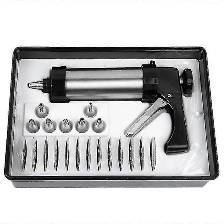 Bakform i metall och plast för bakning