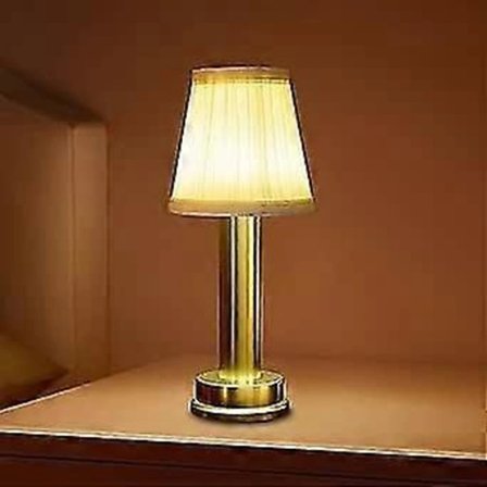 Trådløs LED bordlampe med batteri, genopladelig udendørs bordlampe, batteridrevet USB skrivebordslampe, soveværelseslampe med stofskærm