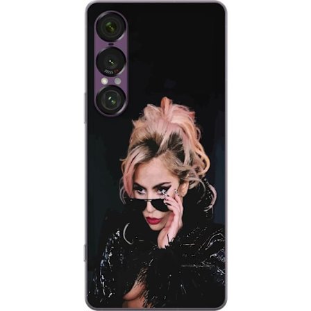 Kompatibelt Mobildeksel til Sony Xperia 1 VII Lady Gaga portrett med solbriller og dramatisk sminke i mørk glamorøs stil