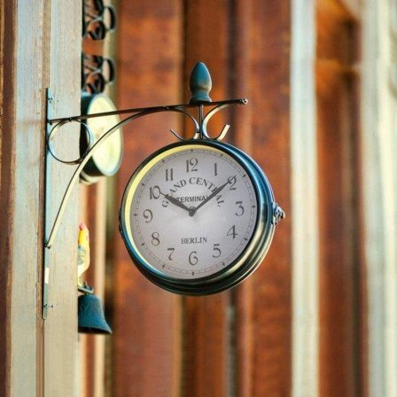 Dubbelsidig väggklocka stationsklocka trädgårdsklocka dubbelsidig