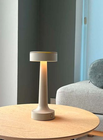 Buddy oppladbar bordlampe - matt grå