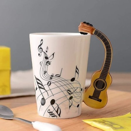 8,5 oz Kreativ Musikkrus Violinstil Gitar Keramisk Krus Kaffe Te Melk Stavkopper Med Håndtak Kaffekrus Nyhetsgaver (tregitar)