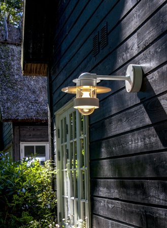 Albertslund utelampe - hvit