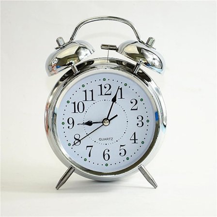 Mordely Alarm Clock Retro Silver 4 Inch Super Loud Quartz Battery, Suitable For Bedside Table Retro Silent No Ticking Old-fashioned
