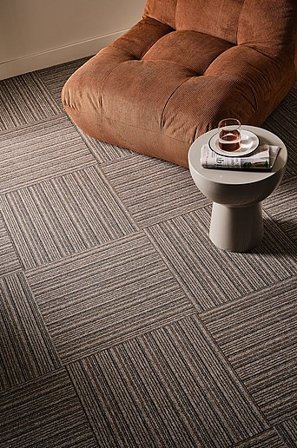 Jotex - Tile Textilplatta Heltäckningsmatta 20-pack Polypropylen Beige/multi Randigt SIERRA - Köp Textilplattor hos Jotex