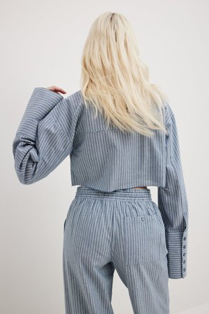 Picked by Hanna Schönberg Gestreifte cropped Hemdbluse - Hemden - Blau/Streifen - EU 36