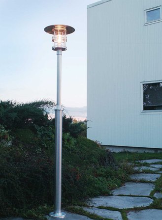 Stockholm 281 utelampe - galvanisert/klar