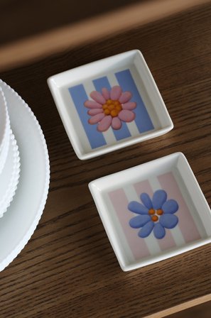 Jotex - Lite Brett Med 2-pakk Blå/rosa - ALYS - Kjøp Brett & serveringsfat hos Jotex