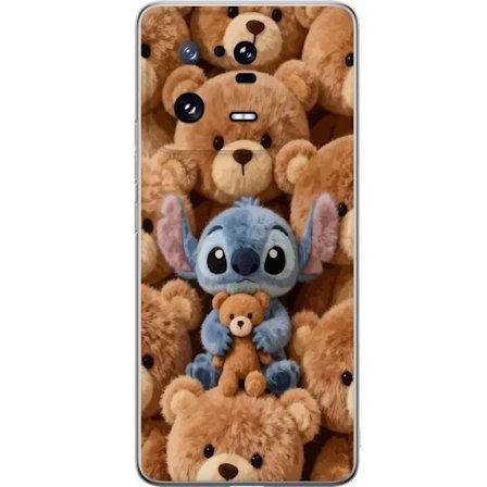 Kompatibelt Mobildeksel til Xiaomi 13 Pro Stitch omgitt av brune teddybjørner med en liten teddybjørn i fanget i en søt og koselig kawaii-design