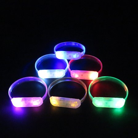 LED-armbåndspakke – 6 interaktive lysarmbånd Tilfeldige farger