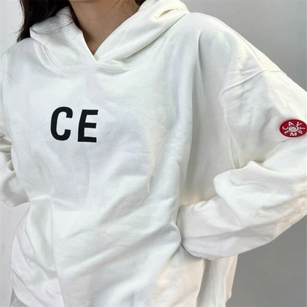 Bruna män Kvinna leende ansikte Broderi CAV EMPT Pullover 4 M