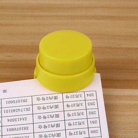 Overlegen stifteløs stiftemaskin for papirinnbinding og bindersklips