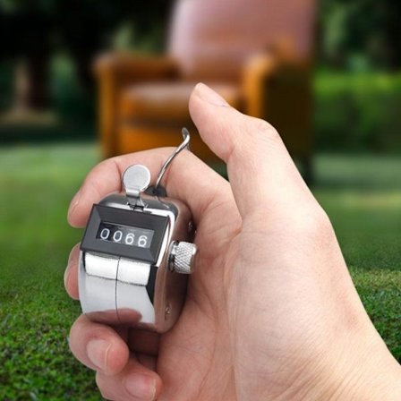 Manuell räknare - Mekanisk räknare i metall - Ryms i en hand