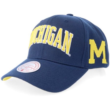 Mitchell & Ness - College Blå adjustable Keps - Michigan Wolverines Chain Gang Pro V Uni.of Michigan Navy Adjustable @ Hatstore