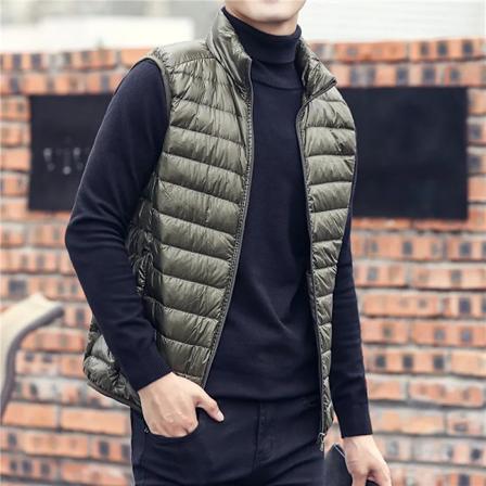 FGKKS Mode Mærke Mænd Ned Vestejakker Ny Vinter Casual Ærmeløs Let Ned And Vestejakker Mand Army Green Asian Size L