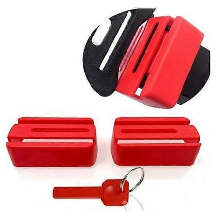 Bältesspänneskydd som förhindrar att barn spänner loss sig själva under körning (2 säten)