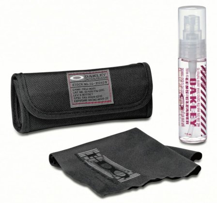 Oakley Lens Cleaning Kit optics accessories Black OneSize