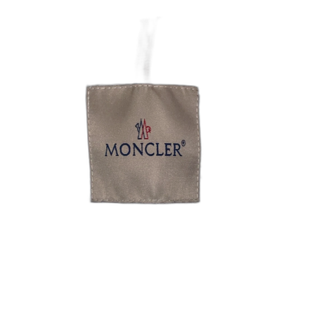 Vit dunjacka från Moncler