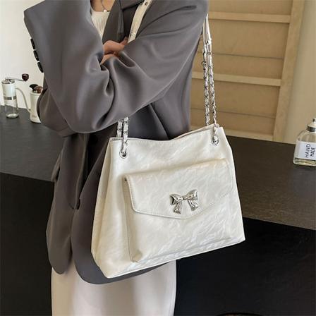 Enkel Trendy Taske Damer 2024 Sommer Ny College Studerende Klasse Pendler Skuldertaske Stor Kapacitet Totes Creamy-White