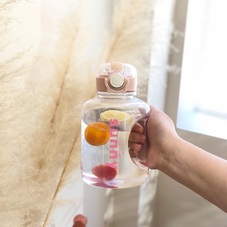 Superstor sportvattenflaska för tjejer, yogaflaska, nätflaska, massor av tunnor, högkvalitativ rymdflaska, transparent pulver, 1000 ml