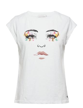 T-Shirt With Open Your Eyes Print T-shirts & Tops Short-sleeved Vit Coster Copenhagen