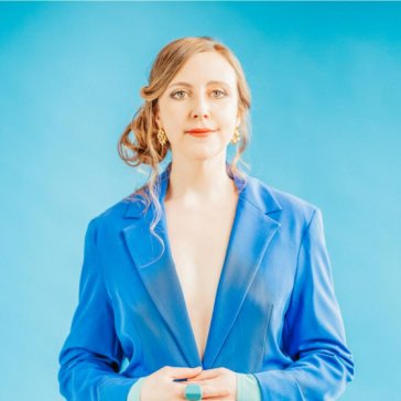 Bloom SIOBHAN MILLER